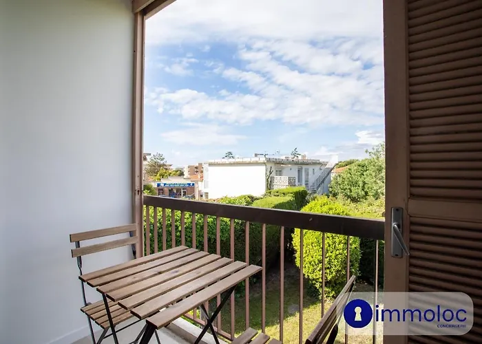 Apartment Air-conditioned 5 Minutes From The And Shops *