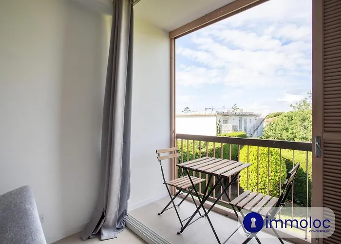 شقة Air-conditioned 5 Minutes From The And Shops